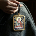 Pendentif-Thangka Portable Bouddha Amitabha – Art Himalayen Peint à la Main